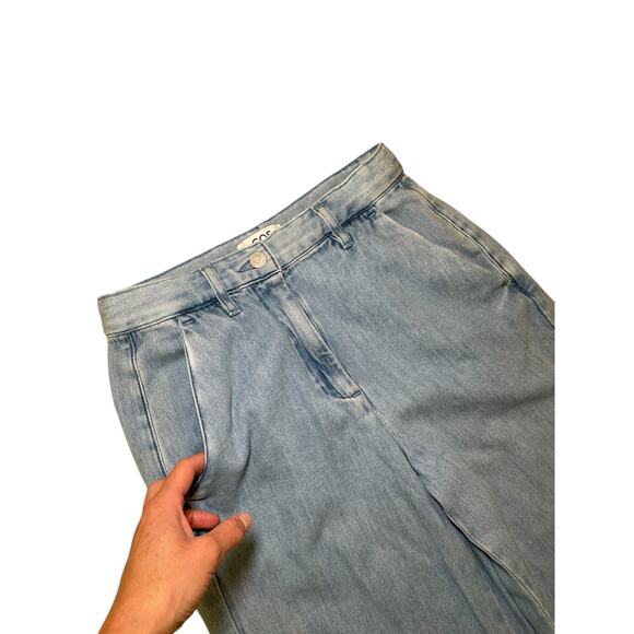NWOT COS Straight-Leg Denim Trouser High Rise Jean Women 4, Fits a 2 Light Wash - Picture 4 of 8